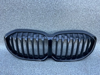 Решётка радиатора решётка радиатора bmw 1 f40 black shadow line 5a39366 5a39367 фото №1