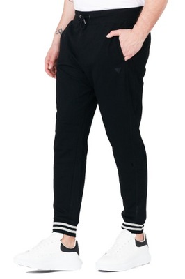 GUESS - Czarne męskie spodnie dresowe r L