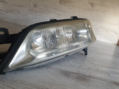 Лампа передня ліва 90586848 opel vectra b фото №1