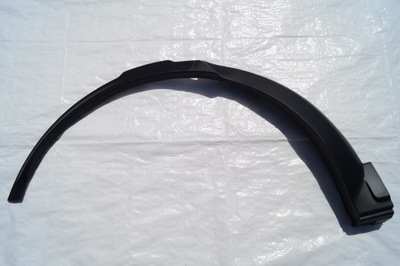 Молдинг na крила задня права land rover discovery v фото №1