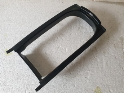 Корпус верхний подлокотник mercedes e klasa w211 фото №1