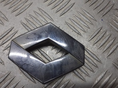 Значок емблема renault scenic ii 1.9 dci 8200145816 фото №1