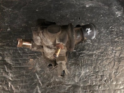 Alfa romeo 156 1.8b оригинальный номер корпус термостата 60 672 655 фото №1