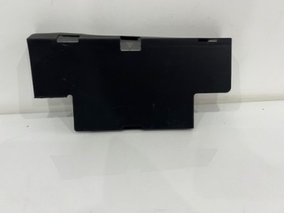 Захист акумулятор audi a6 a5 a4 8k0915429g фото №1