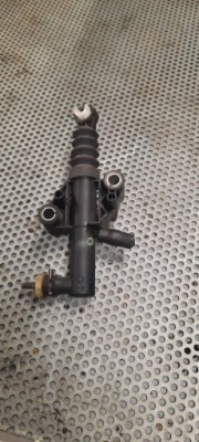 Цилиндр сцепления renault trafic фото №1