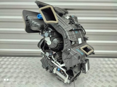 Renault zoe отопитель воздуходувка eu. фото №1