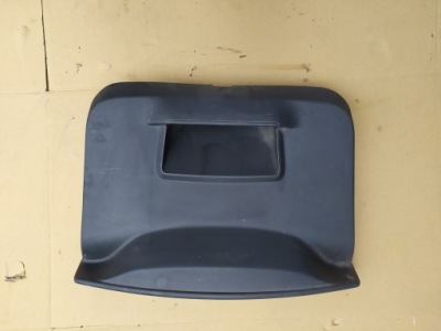 Duster обшивка обивка крышки багажника фото №1