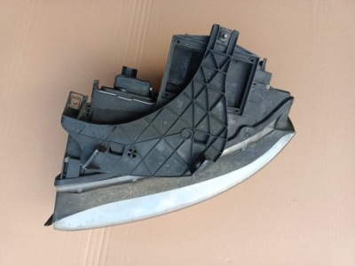 Направляющая кронштейн лампы правый перед audi a4 b6 valeo фото №1