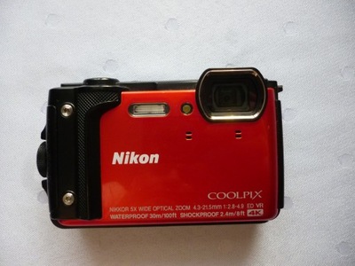 Nikon Coolpix W300 uszkodzony