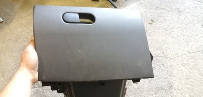 Alfa romeo giulietta бардачок фото №1