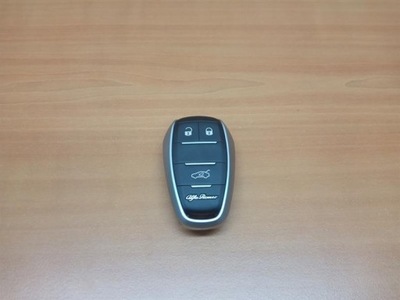 Ключ pilot alfa romeo stelvio 2.2 d q4 фото №1