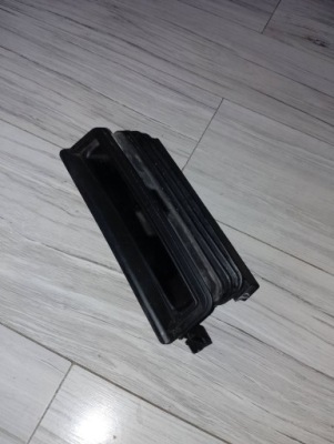 Впуск воздуха mercedes a-klasa w204 a2045050261 фото №1
