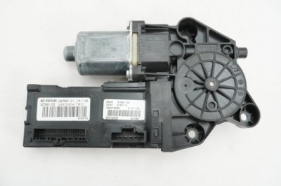 Моторчик скло лівий перед renault scenic-grand 807318726r 0130822479 фото №1