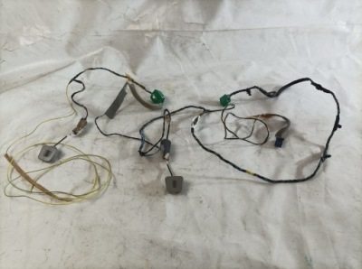 Dodge ram 1500 20-21 жгут radiotelefon-st 4lf17586aa usa фото №1