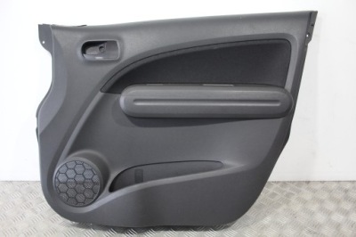 Обшивка дверь правый перед suzuki splash фото №1