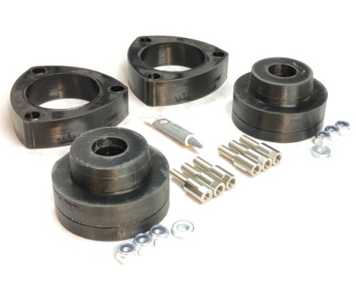 Suzuki grand vitara ii off road 4x4 lift + 50mm фото №1