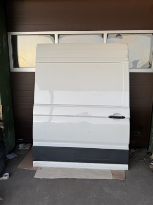 Дверей праве  зсувні vw crafter 2 2 man tge lb9a 17-26 рік фото №1