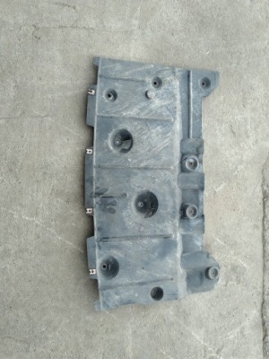 300c thema 11-19r захист pod двигун фото №1