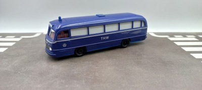 1:87 BREKINA MERCEDES BENZ O 321 - THW