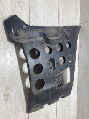 Направляющая бампер правый задняя mercedes w251 r-klasa фото №1