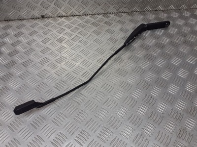 Важіль двірники правий перед lancia delta iii фото №1