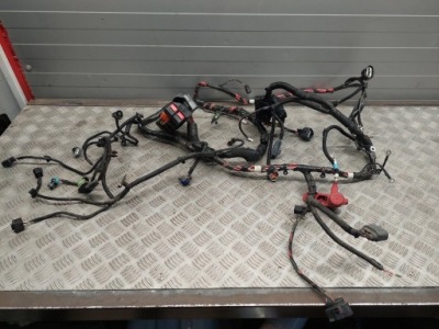 Tesla model s 104621703a блоки управления двигателя фото №1