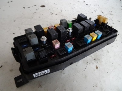 Коробка предохранителей opel antara 95202898 фото №1