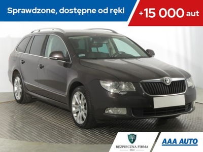 Skoda Superb 2.0 TDI, 167 KM, DSG, Navi, Xenon