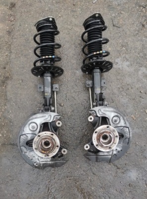 Амортизатор правый поворотный кулак правая peugeot 3008 ii фото №1