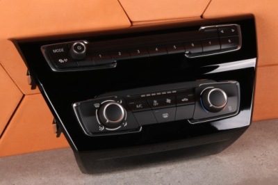 Bmw x1 f48 x2 f39 панель обдув кондиционера радио аудио 9461402 9371457 фото №1