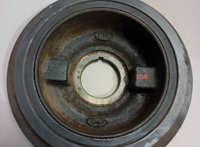 Шків колінчастого вала kia carnival фото №1