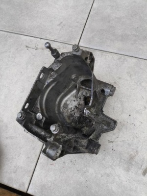 Citroen jumpy корпус фильтра топлива 9804498180 e фото №1