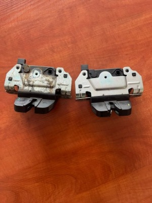 Замок крышки opel astra h 495058724 фото №1