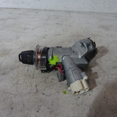 Subaru legacy v 2.0d замок запалювання 88215aj000 фото №1