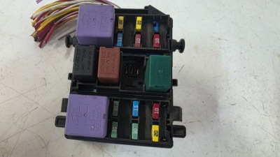 Коробка запобіжників pod панелі renault grand espace iv lift 2.0 turbo 2.0 фото №1