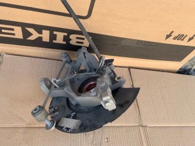 Поворотный кулак + ступица правая задняя dodge charger 3.6 2016- фото №1