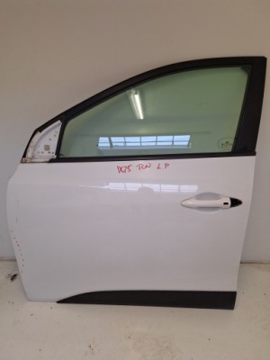 Двері ліва перед передні hyundai ix35 lift tcw повний оригінальний номер 13- фото №1