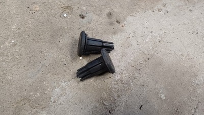 Renault megane iv отбойник заглушка фото №1