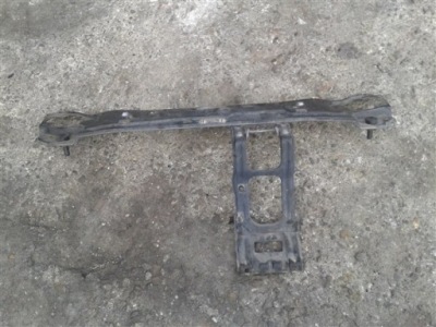 Pas передний усилитель верхний mercedes clk w209 фото №1