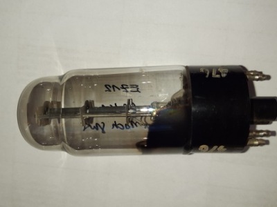 Lampa EZ12 Telefunken