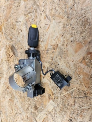 Замок зажигания opel astra k 17r. ключ 39079939 фото №1