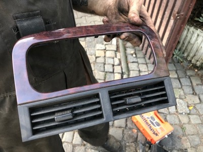 Jeep grand cherokee wj рамка радіо решітка обдув фото №1