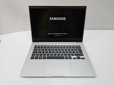 Laptop SAMSUNG GALAXY BOOK2 GO 5G NP345XNA Snapdragon 4 GB / 128 GB srebrny