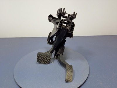 Vw golf vii педаль газа тормоза автоматическая коробка передач 5q1723058bg фото №1