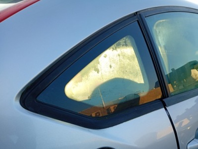 Citroen c4 04-12 скло бічна кузовна праве фото №1