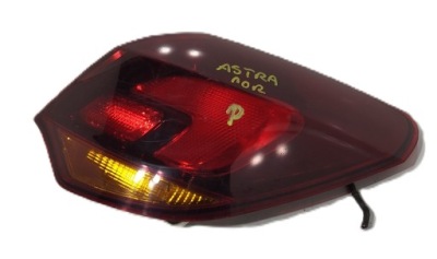 Лампа права задня задня opel astra j 09-15 фото №1