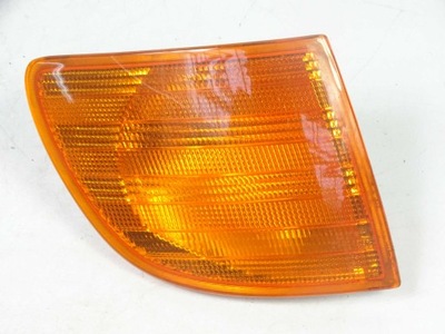 Mercedes vito w638 поворотник правый перед фото №1