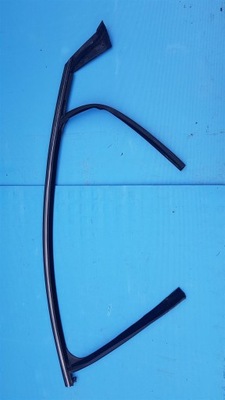 Fiat croma ii lift прокладка стекло правая перед фото №1