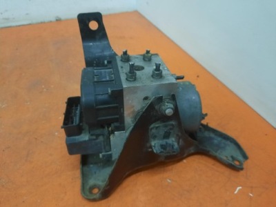 Nissan оригинальный номер 47660 vk310 насос abs фото №1