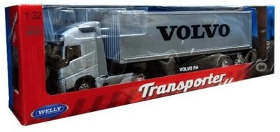 Truck z przyczepą 1:32 VOLVO FH